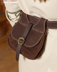 Dungeons & Dragons Kidney Belt Bag Brown