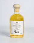 Extra virgin olive oil flavored with white truffle